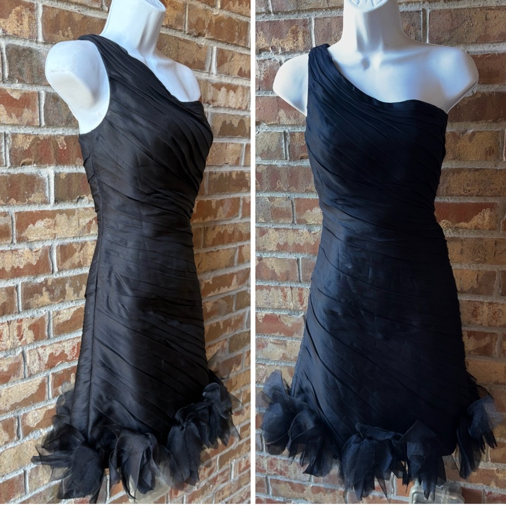Theia one-shoulder ruched silk-blend mini dress with a rosette hem size 8 - Picture 3 of 12